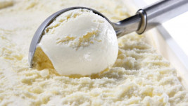 vanilla ice cream 720x405